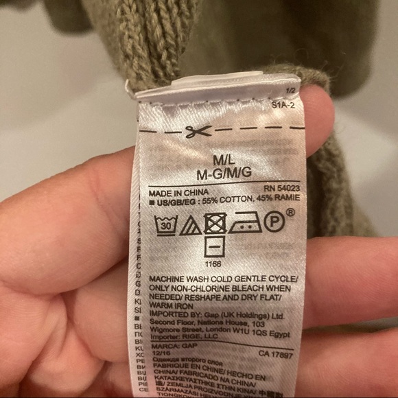 GAP medium large olive green short sleeve cardigan - Picture 4 of 6